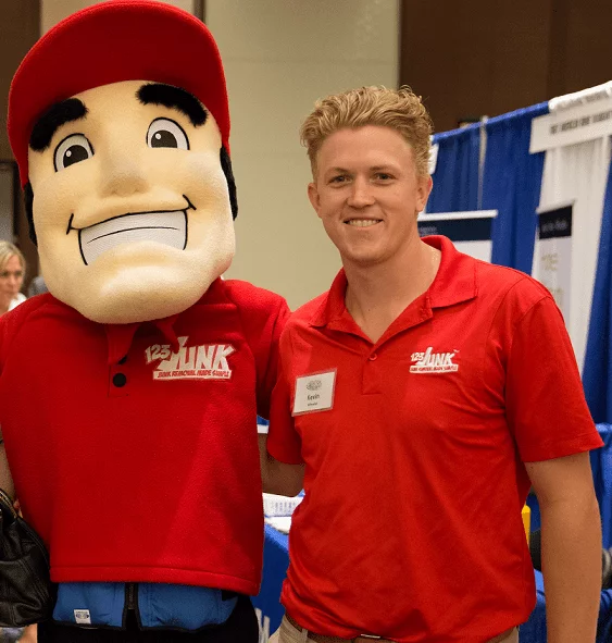 Northern Virginia Junk Removal Business Development Manager with Mascot