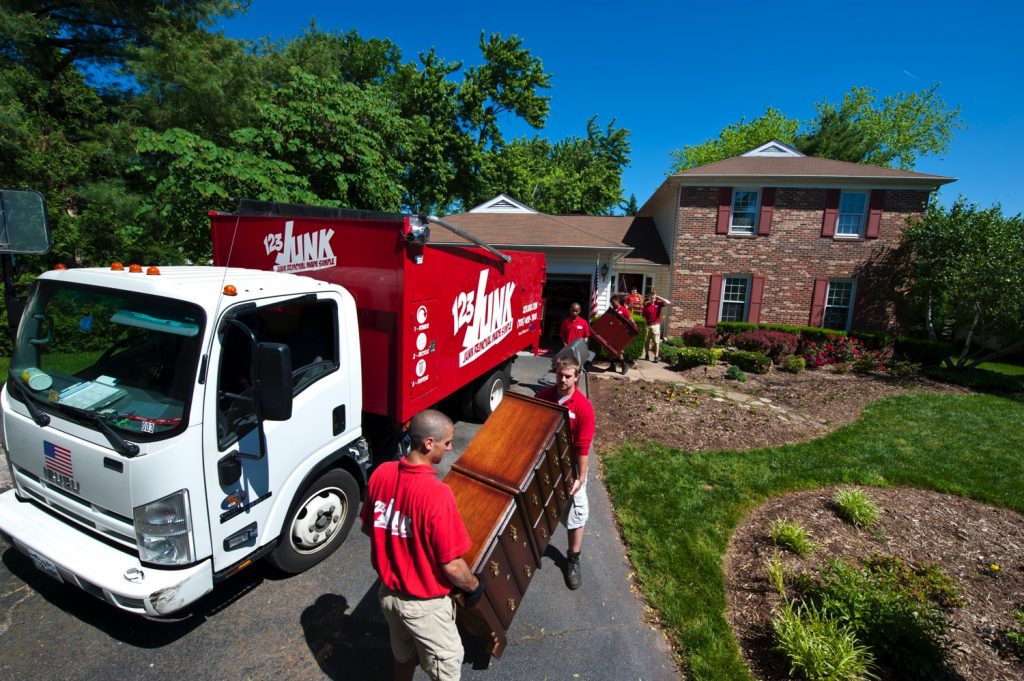 full-service junk removal Chantilly VA