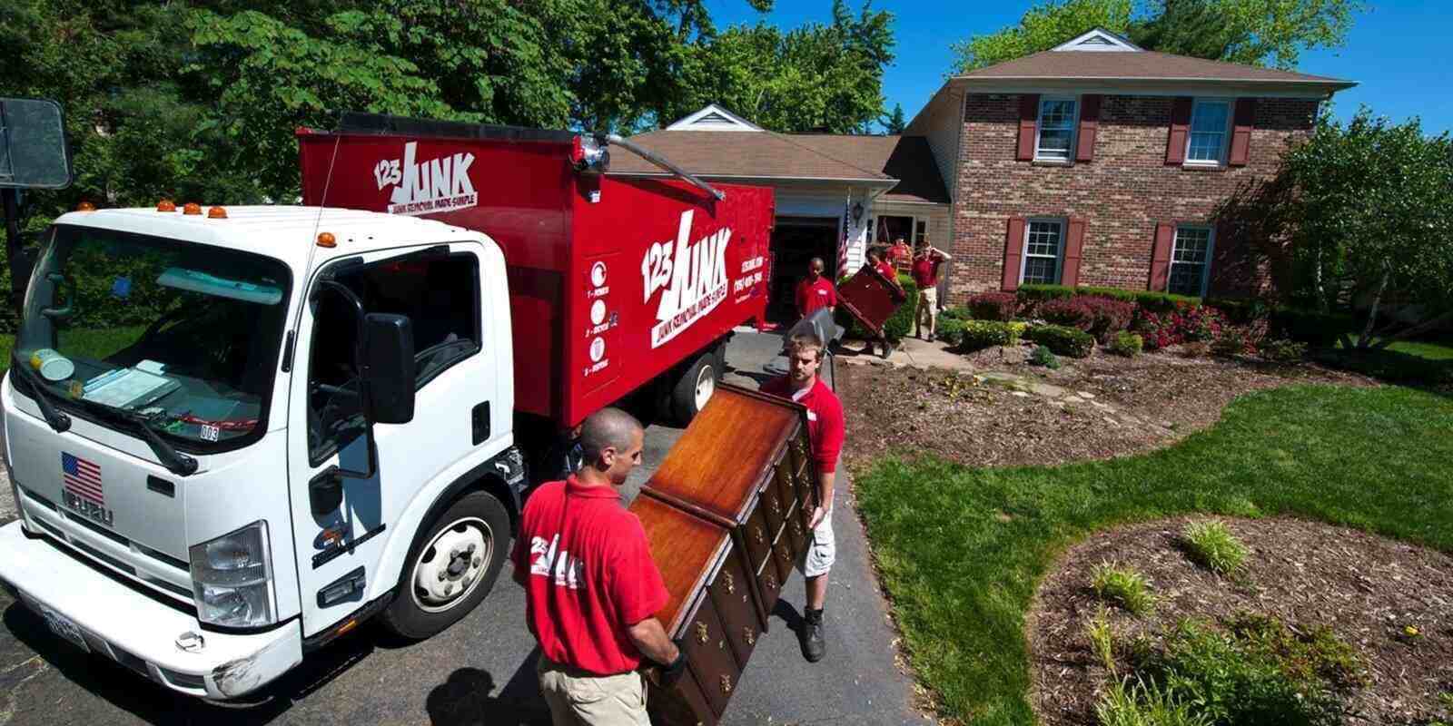 123junk professionals moving old furniture